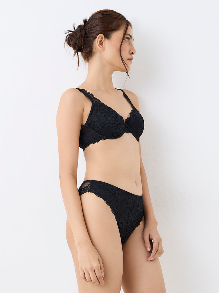Wunderlove Black Floral Lace Design Underwired Bra