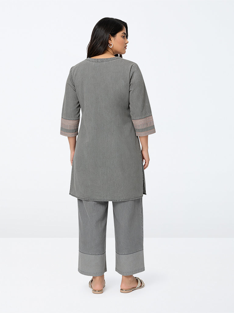 Diza Charcoal Solid Cotton Pants