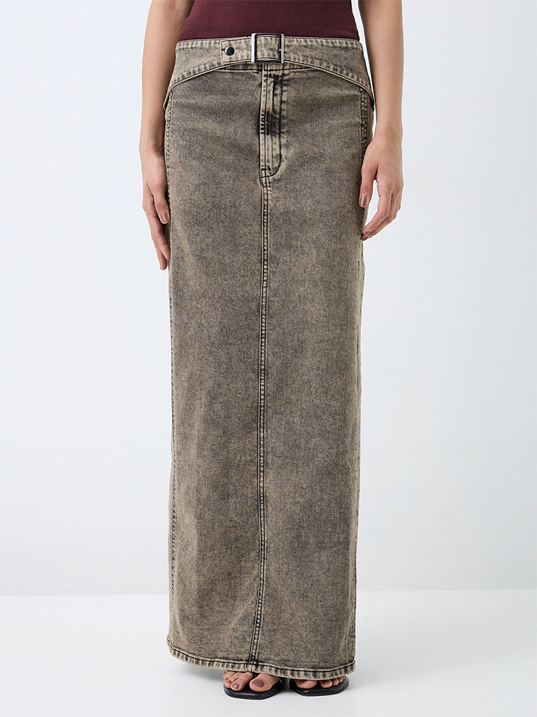 Nuon Brown Wash High-Waist Denim Skirt with Belt