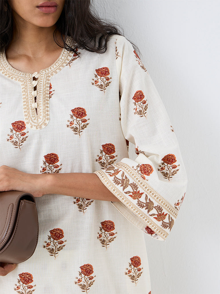 Utsa Off-White Floral Printed Cotton Straight Kurta