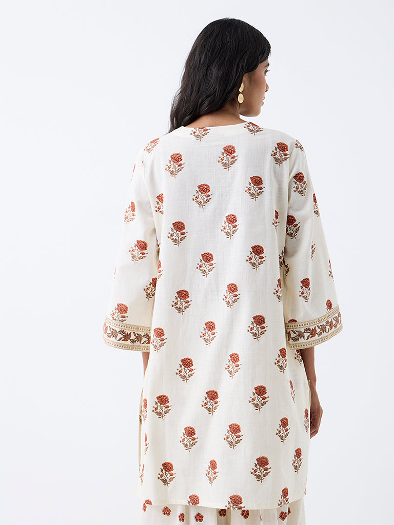 Utsa Off-White Floral Printed Cotton Straight Kurta