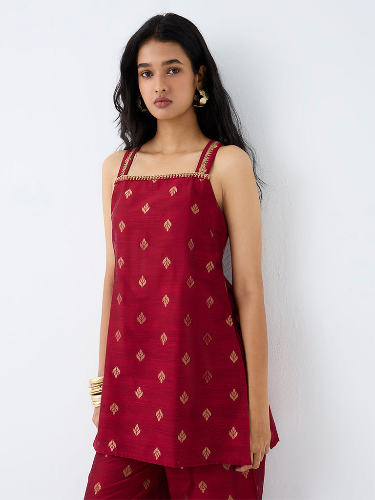 Utsa Red Zari Embroidered Straight Kurti