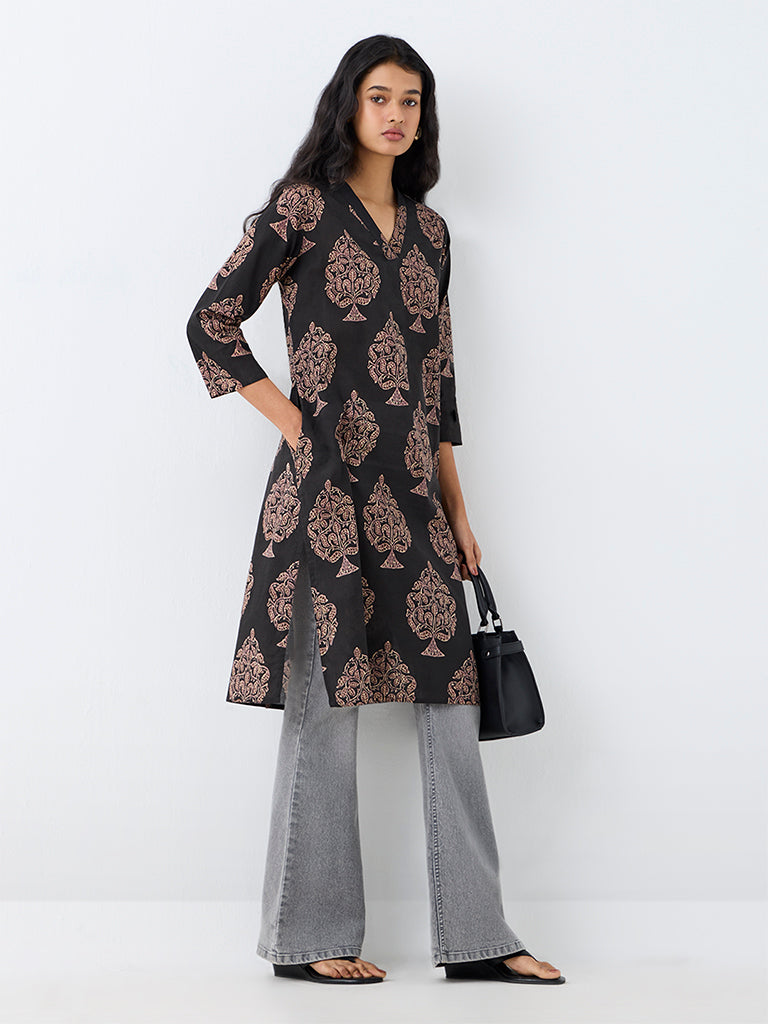 Utsa Black Foliage Design Cotton Straight Kurta
