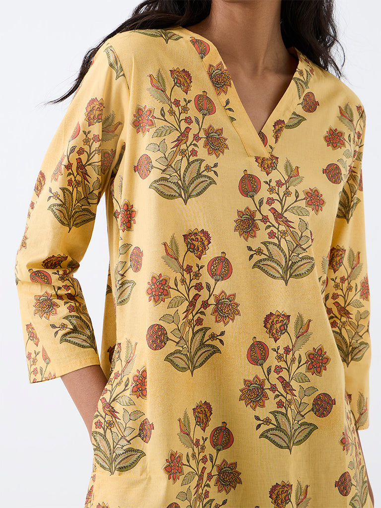 Utsa Yellow Floral Printed Cotton Straight Kurta