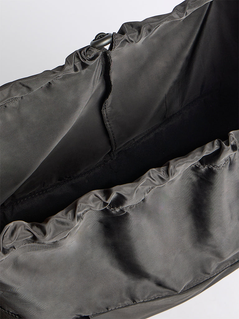 Nuoflexx Black Text-Detail Mesh Panel Tote Bag