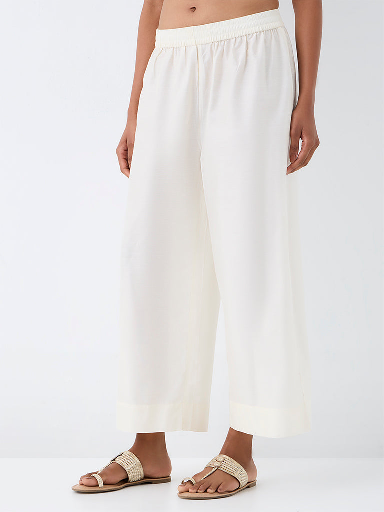 Zuba Off-White Solid Pants