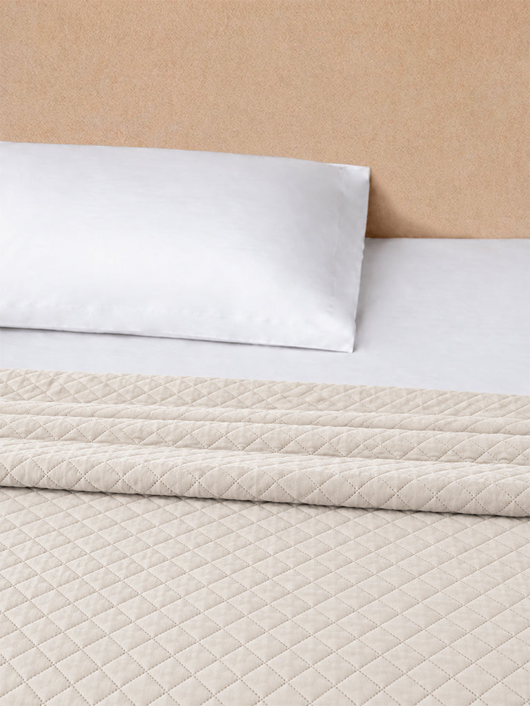 Westside Home Taupe King Bed Heat Seal Quilt
