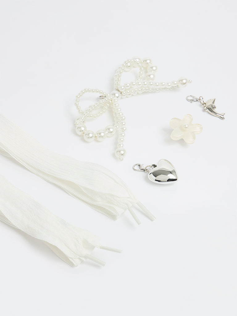 LUNA BLU White Multi-Design Shoe Charms with Lace Set - Pack of 5