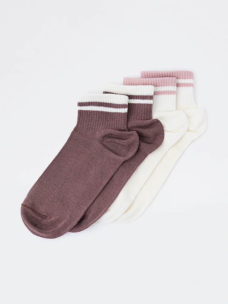 Wunderlove Brown and Ivory Striped Cotton-Blend Ankle Socks - Pack of 2