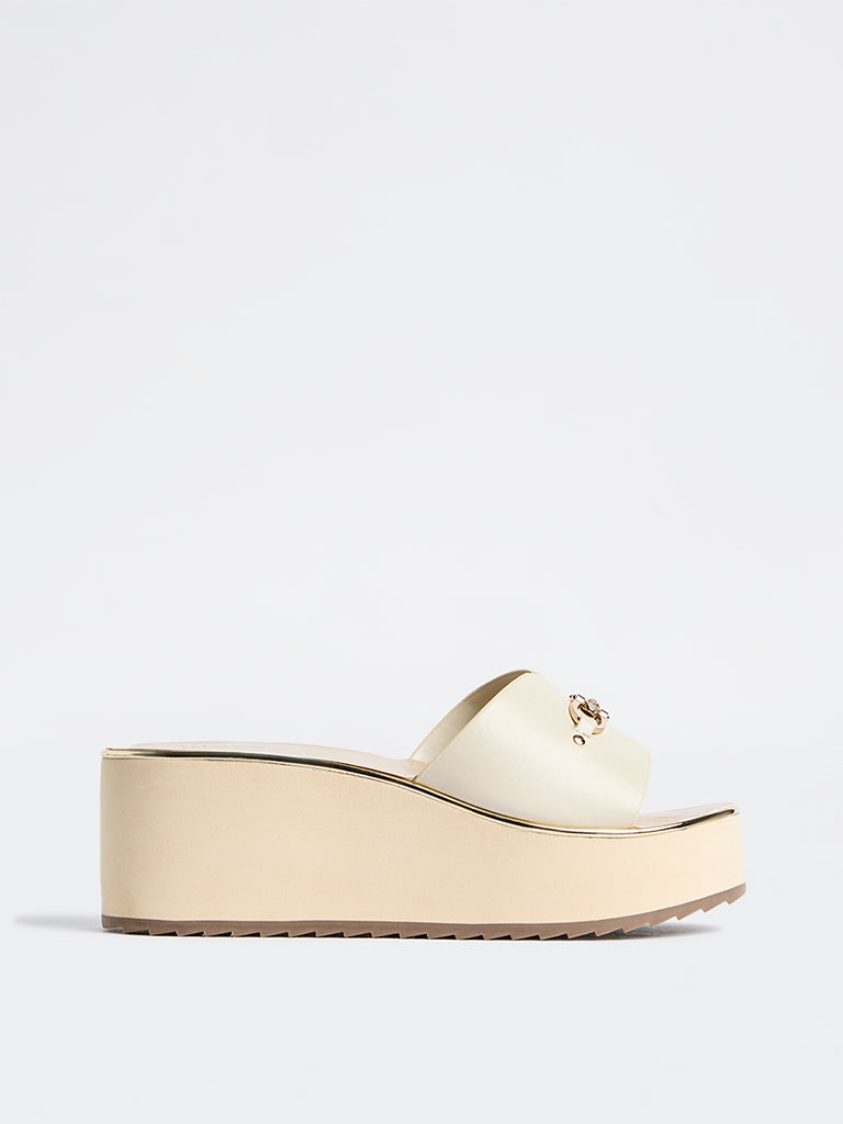 LUNA BLU Ivory Platform Heel Sandals
