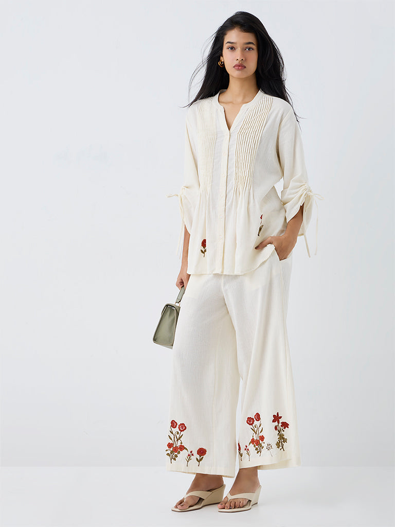 Utsa Off-White Pintuck Detailed Cotton Tunic