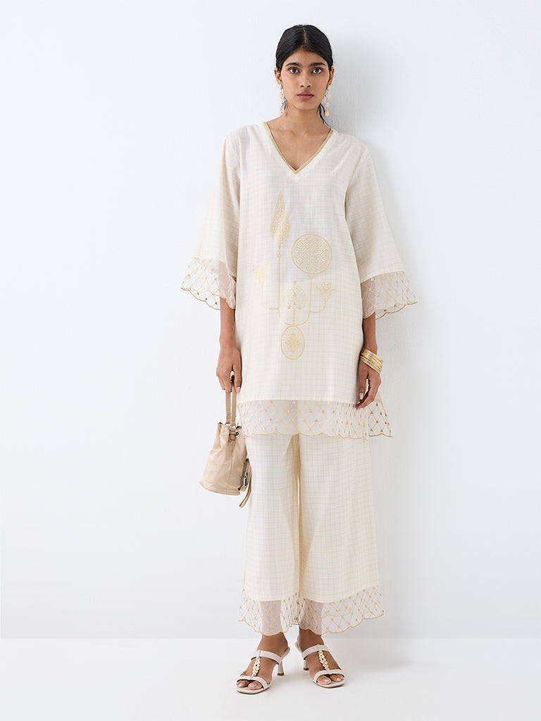 Utsa Off-White Checkered Palazzos