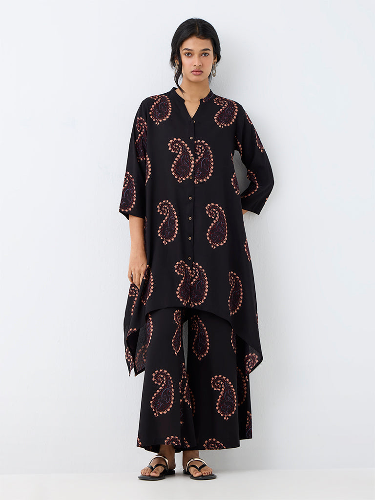 Utsa Black Paisley Design Asymmetrical Kurta