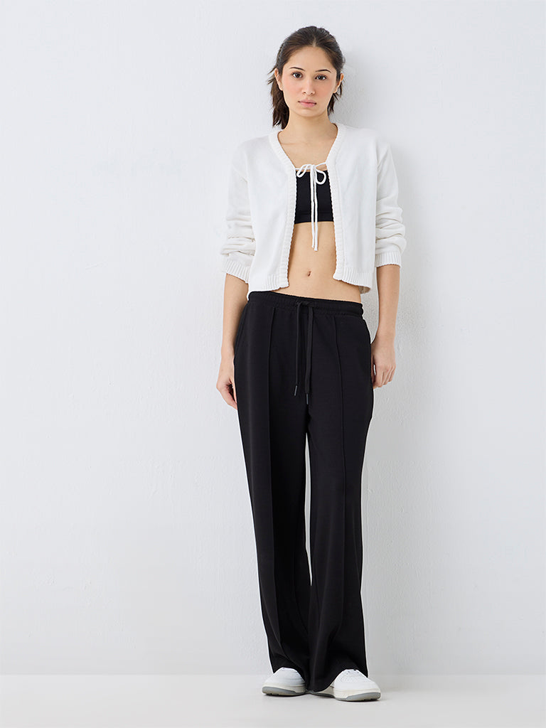 Nuoflexx White Knit-Textured Cotton-Blend Shrug
