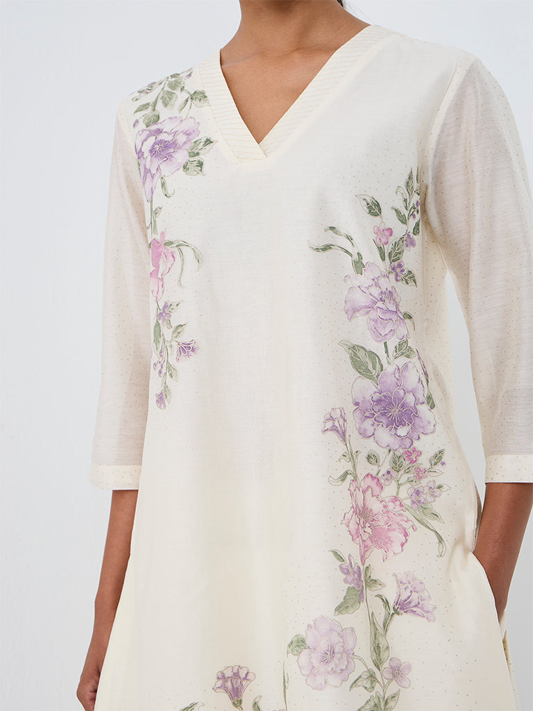 Zuba Off-White Floral Printed Cotton-Blend A-Line Kurta