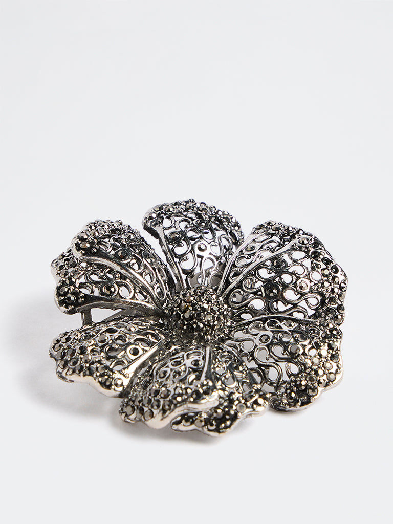 Westside Accessories Silver Floral Design Brooch