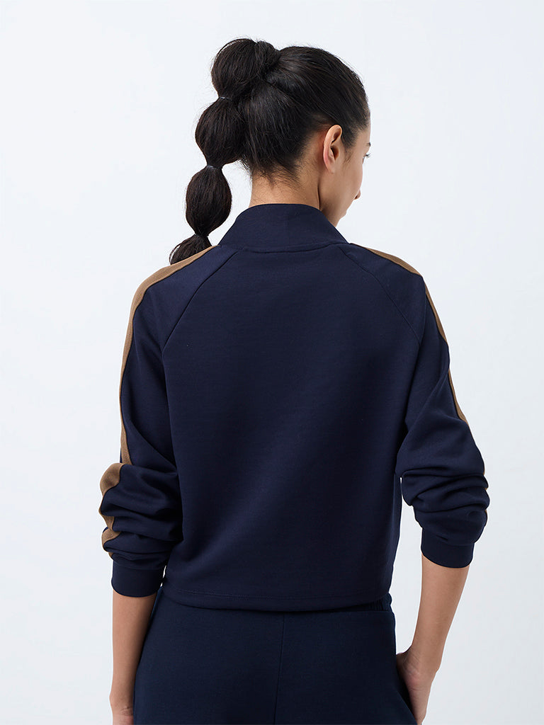 Nuoflexx Navy Stripe-Detailed Jacket