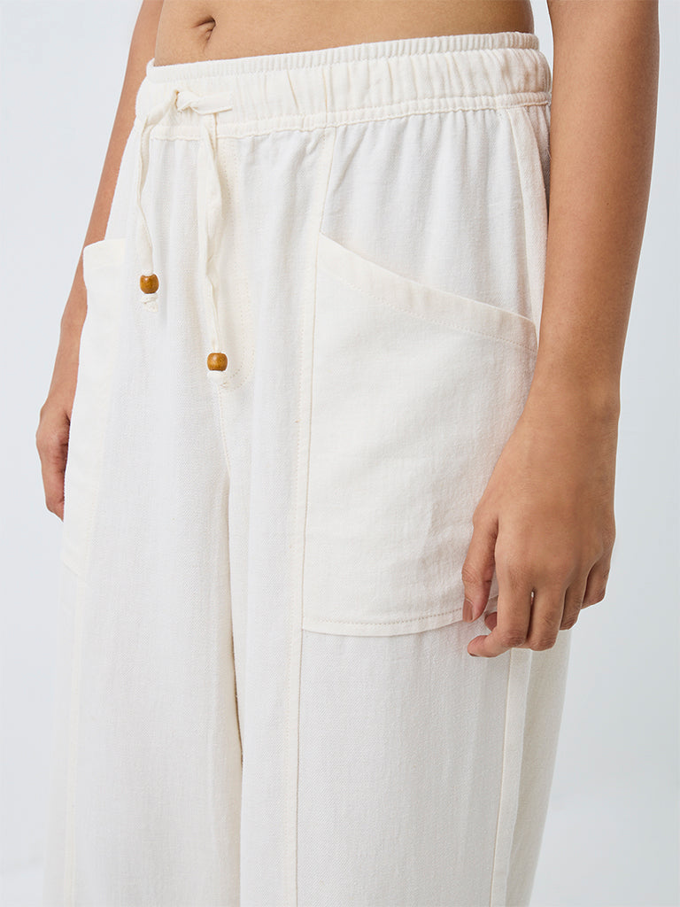 Bombay Paisley Off-White Solid High-Rise Cotton-Blend Pants