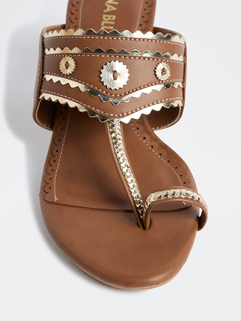 LUNA BLU Brown Kolhapuri Block Heel Sandals