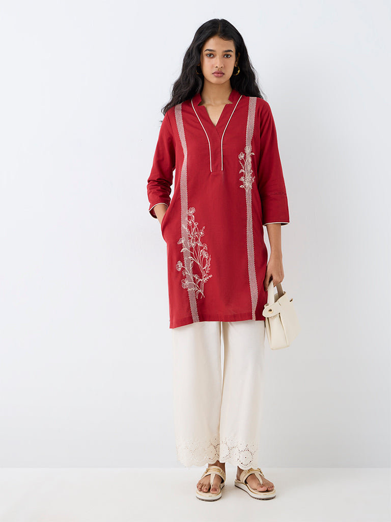 Utsa Red Floral Embroidered Cotton Straight Kurta