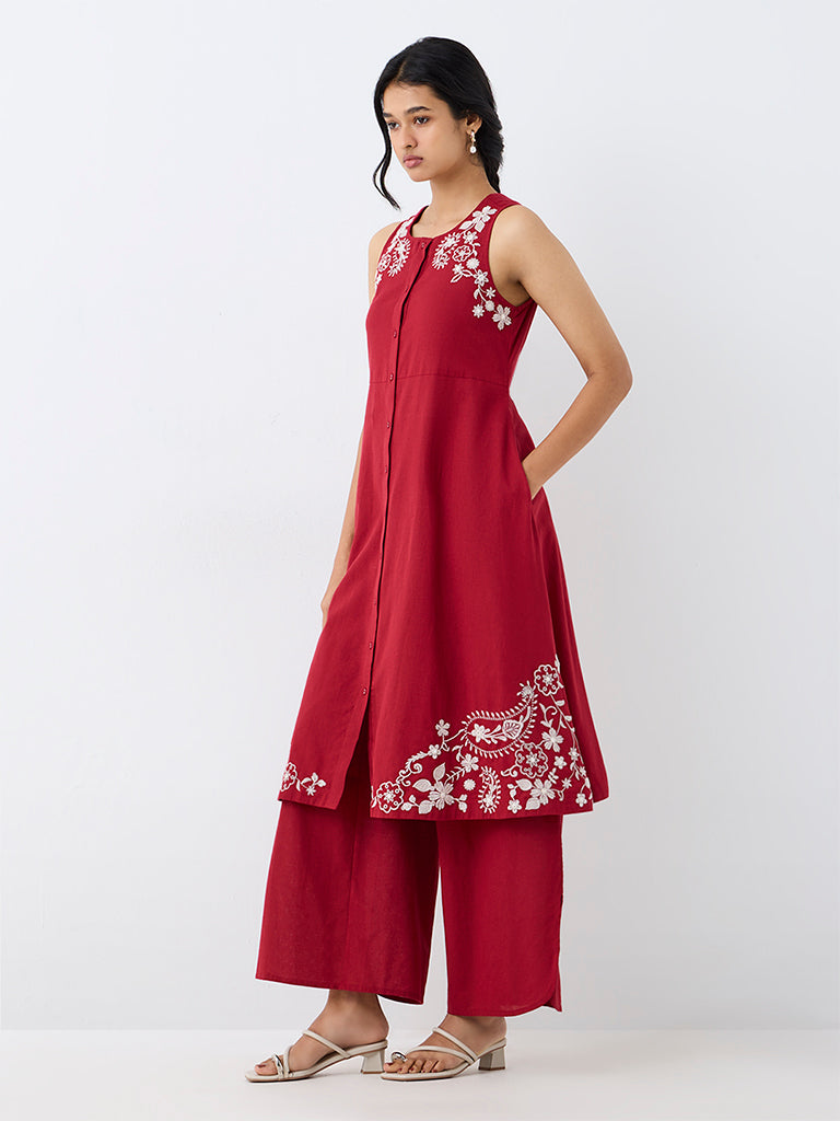 Utsa Red Floral Embroidered Cotton-Blend A-Line Kurta
