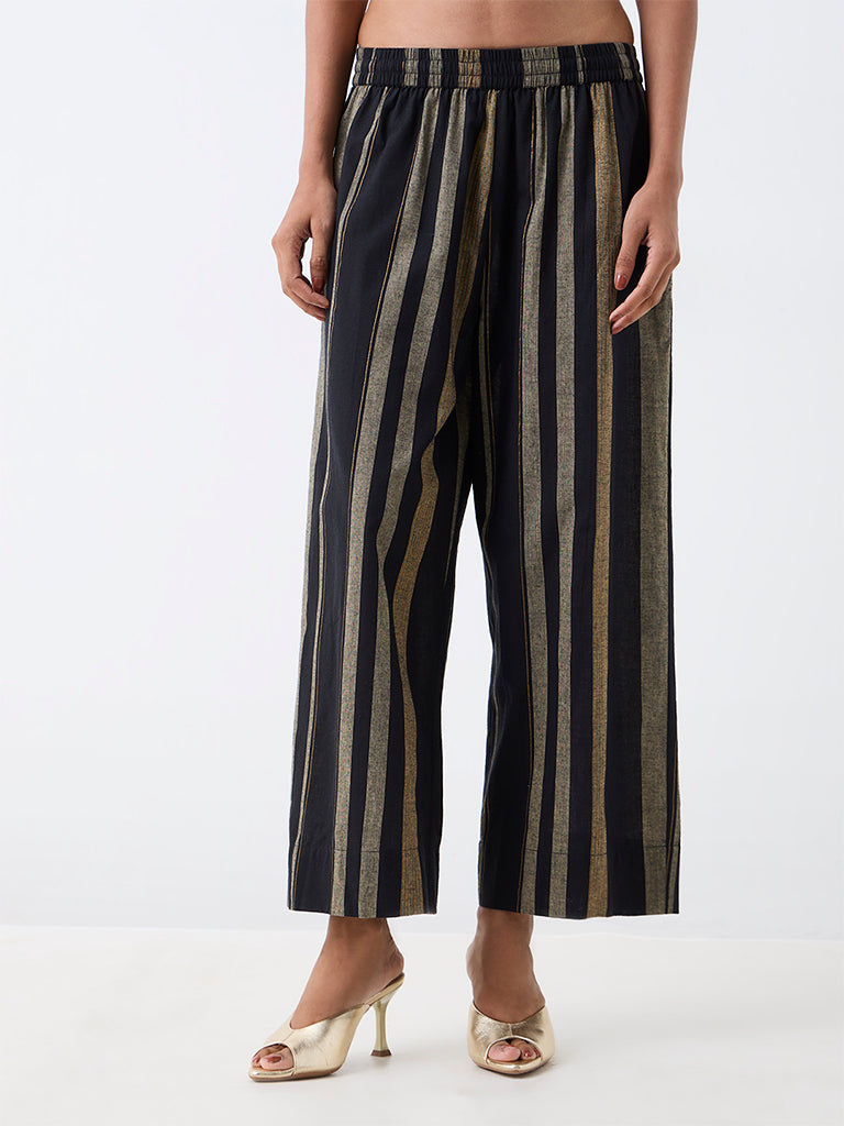 Utsa Black Striped Pants