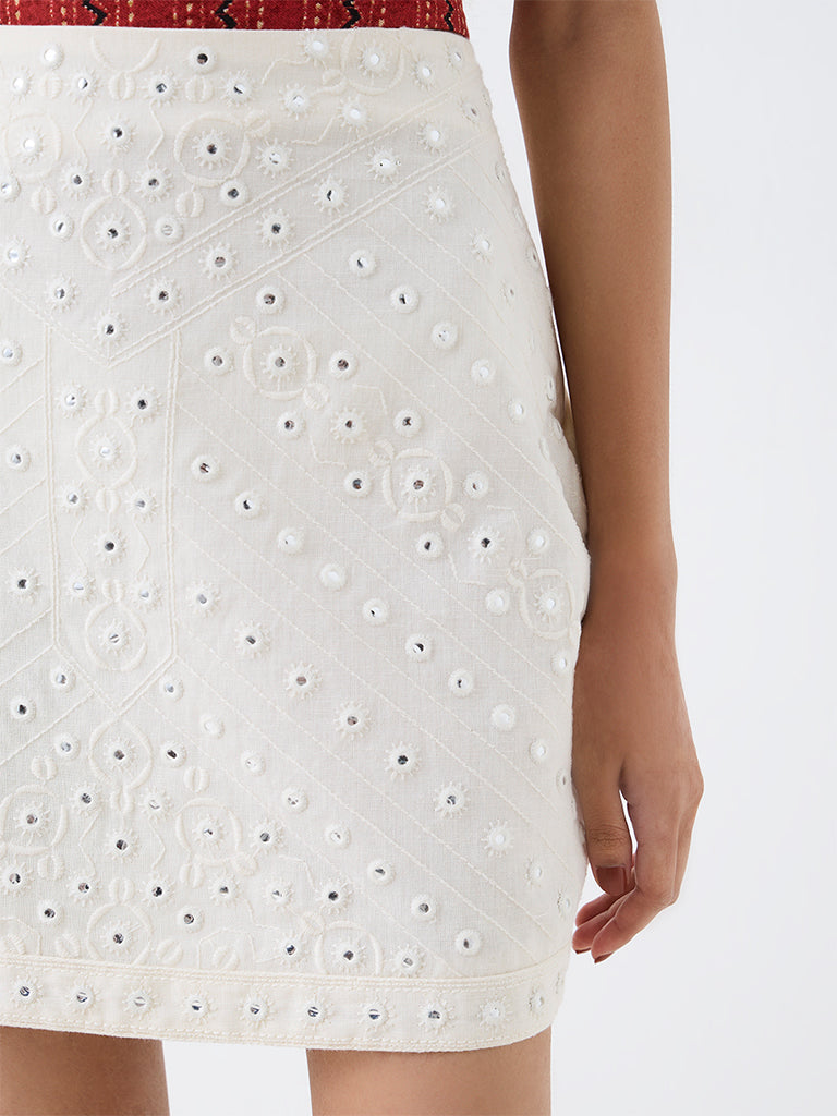 Bombay Paisley Off-White Mirror-Work Detailed High-Rise Mini Skirt
