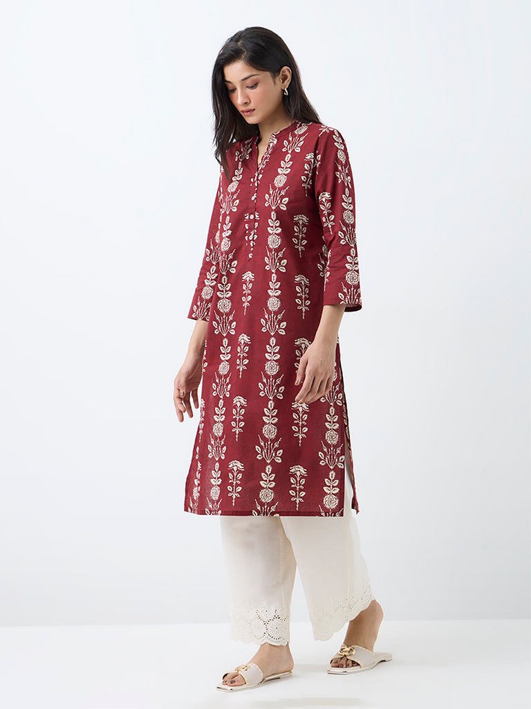 Utsa Maroon Floral Printed Cotton Straight Kurta