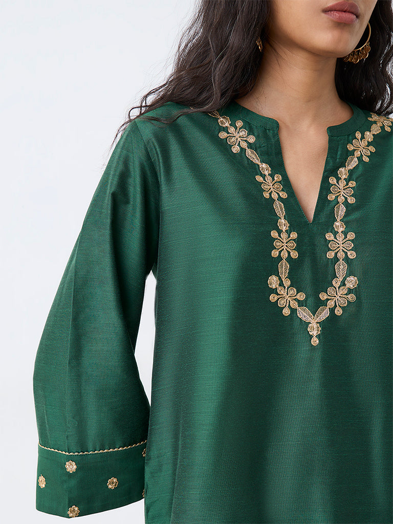 Utsa Dark Green Floral Embroidered Kurti