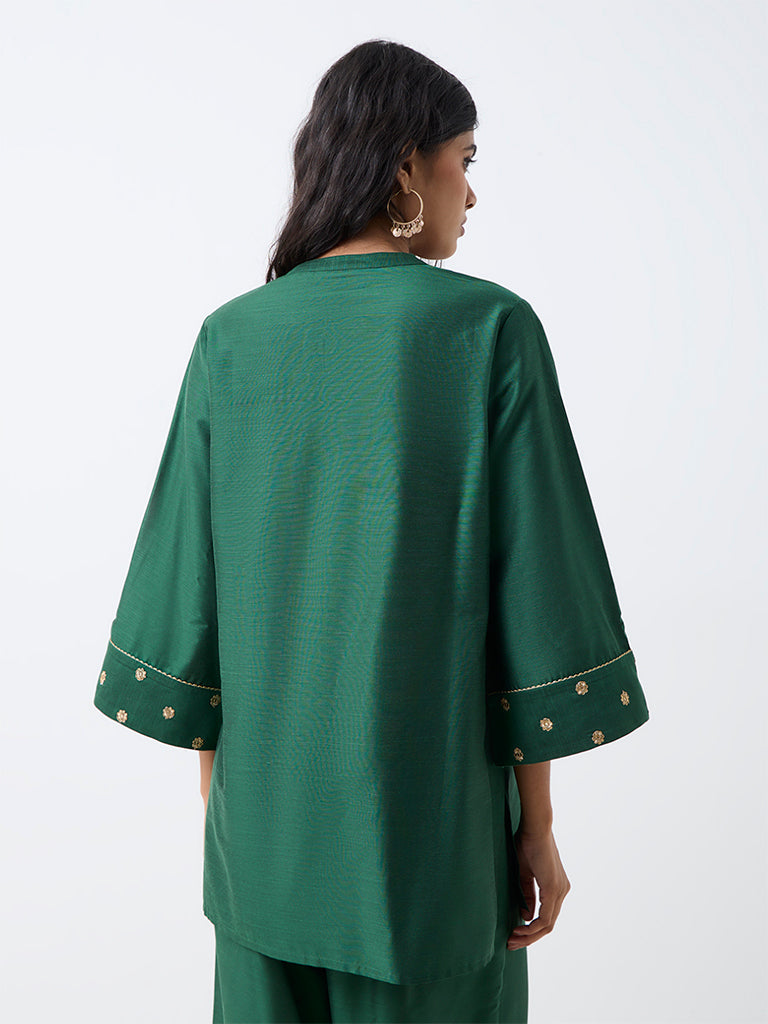 Utsa Dark Green Floral Embroidered Kurti