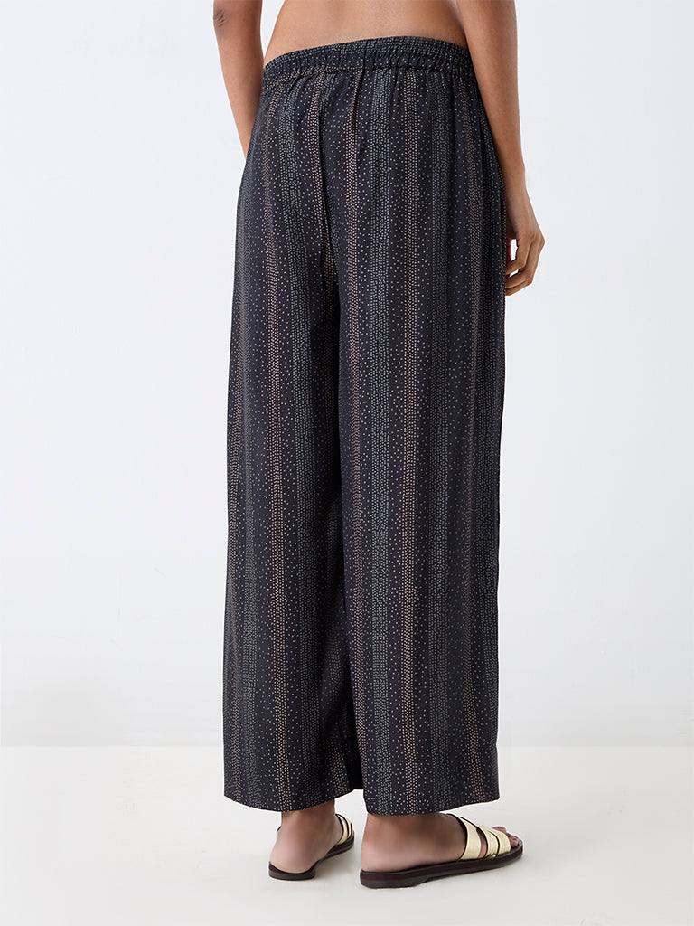 Utsa Black Striped Pants