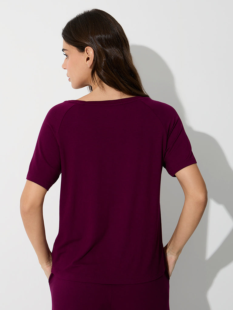 Wunderlove Wine Solid T-Shirt
