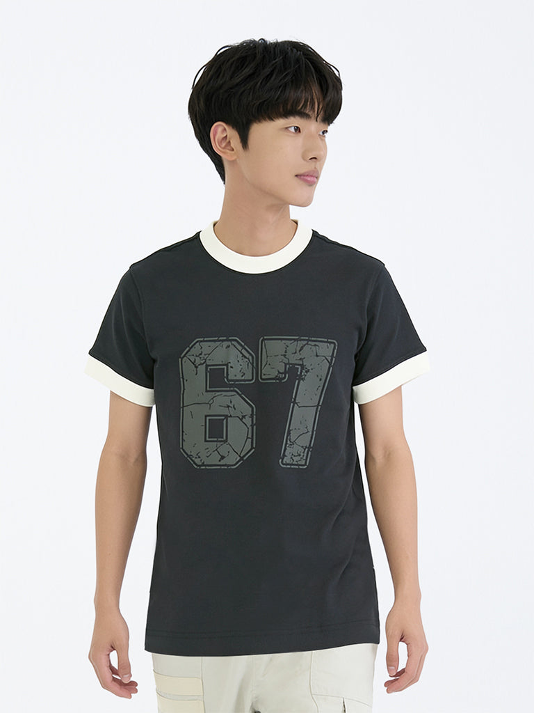 Boys Black Numerical Printed Cotton T-Shirt