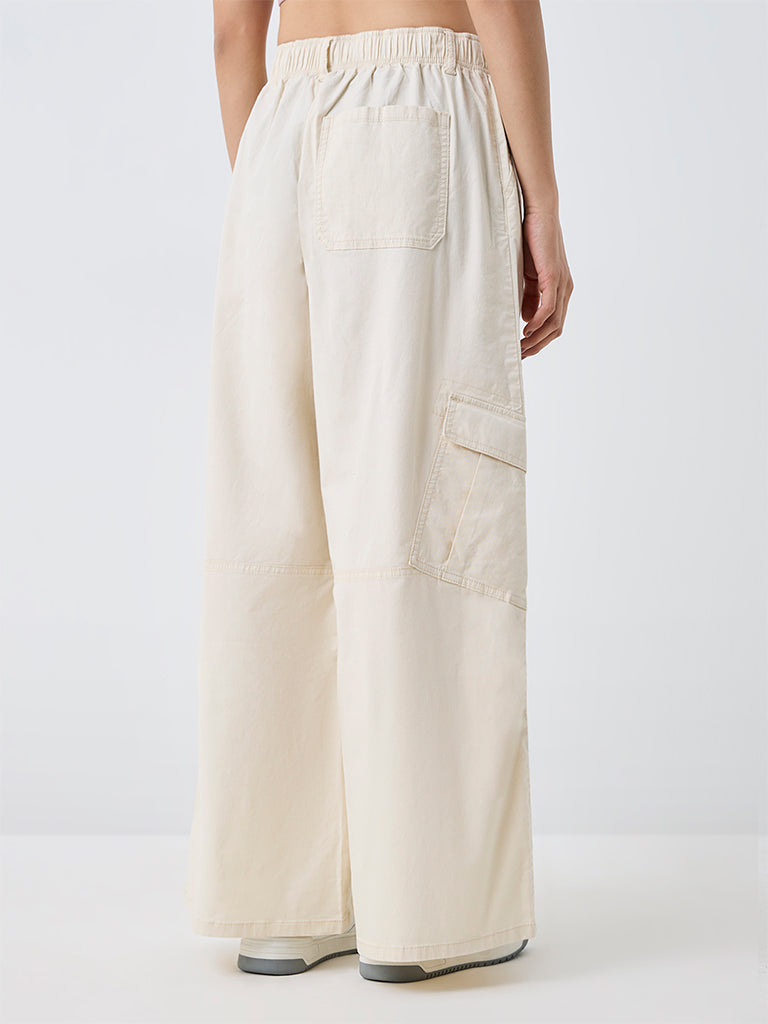 Nuon Light Beige High-Waist Cotton Cargo Pants