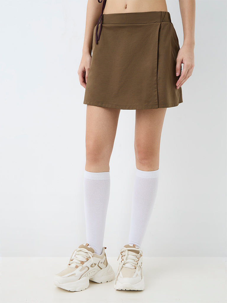 Nuoflexx Brown Solid High-Rise Skirt