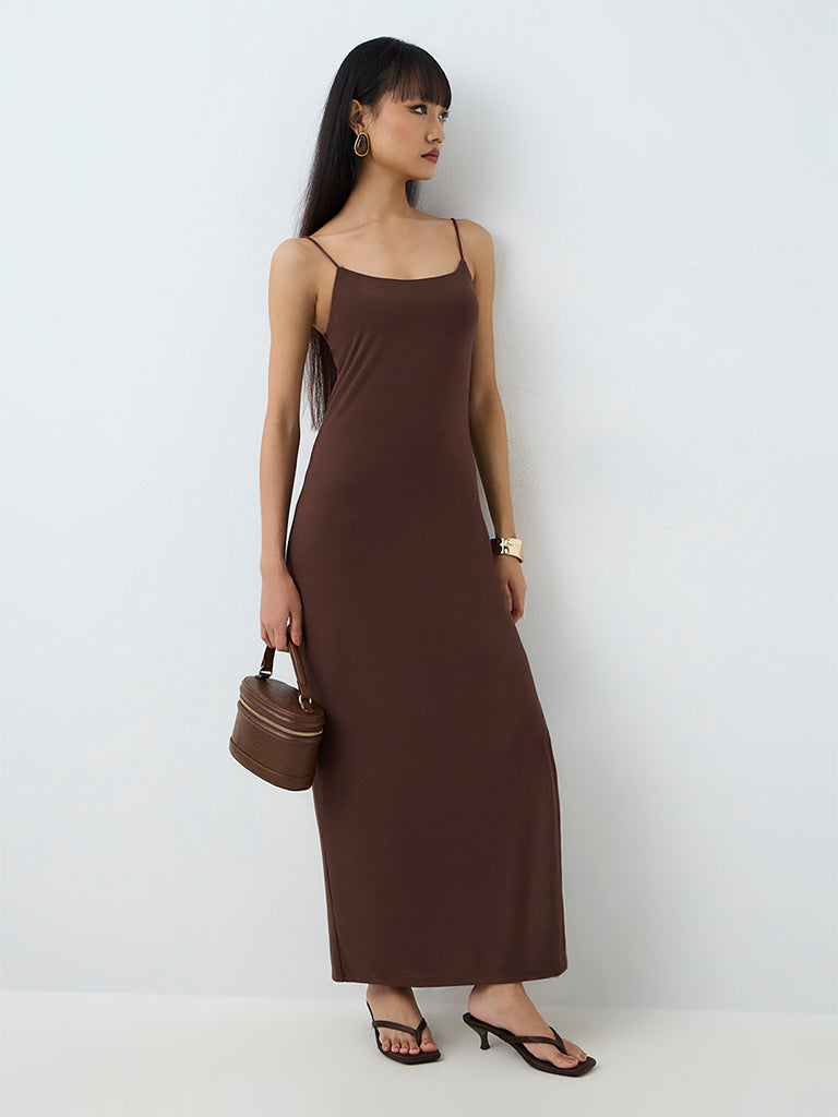 Nuon Dark Brown Solid Sheath Dress