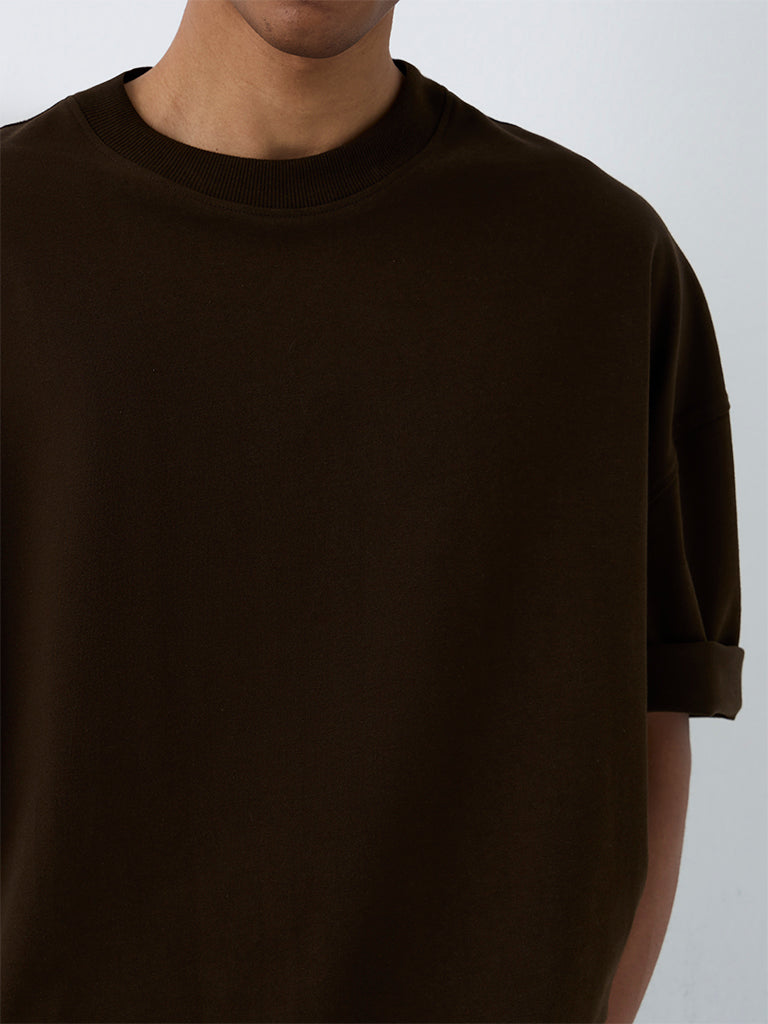 Nuon Dark Brown Solid Relaxed-Fit Cotton T-Shirt