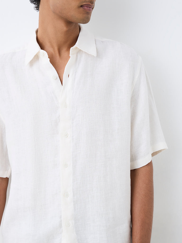 Ascot Off-White Solid Relaxed-Fit Shirt
