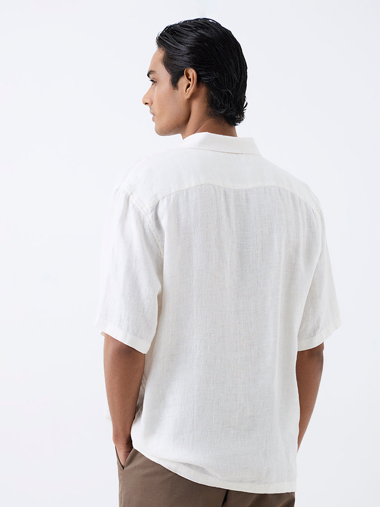 Ascot Off-White Solid Relaxed-Fit Shirt