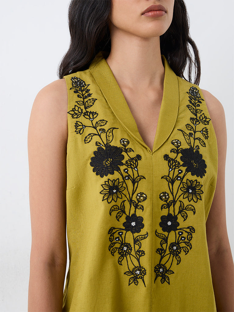 Utsa Lime Floral Embroidered Cotton-Blend High-Low Kurta