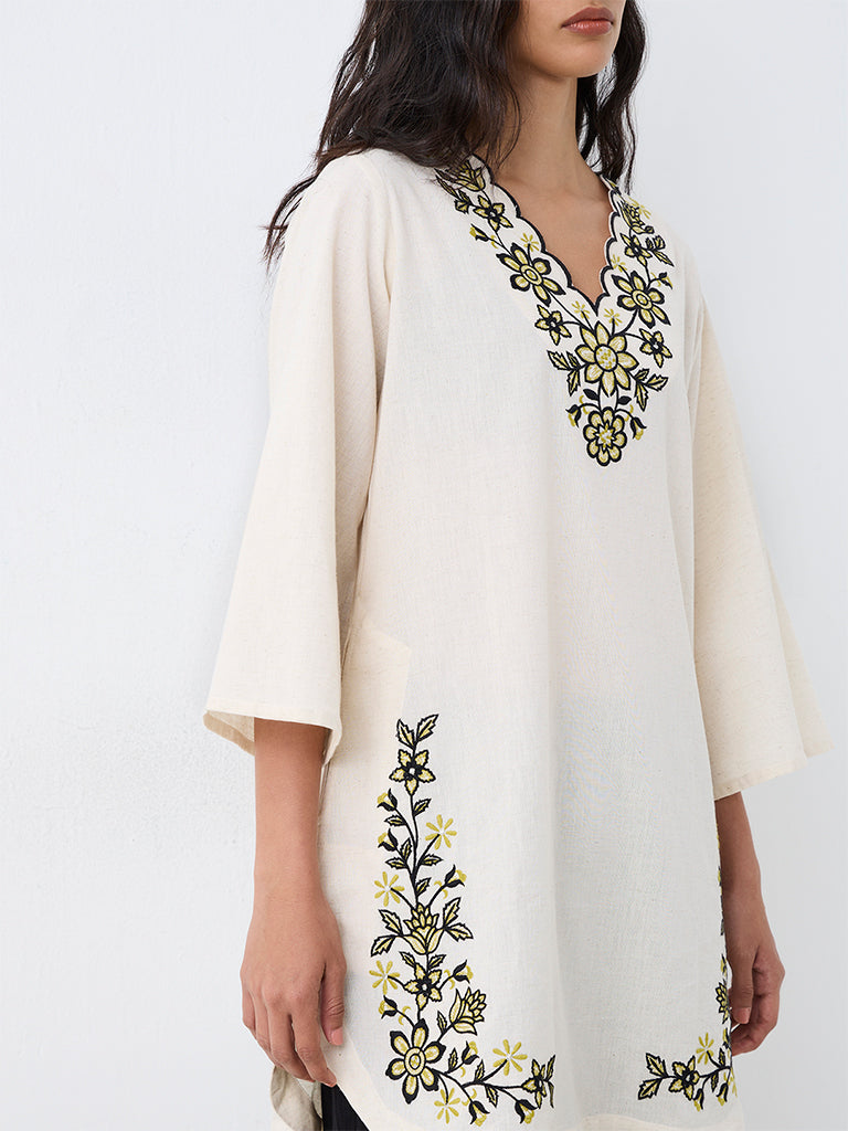 Utsa Off-White Floral Embroidered Cotton-Blend Kurti