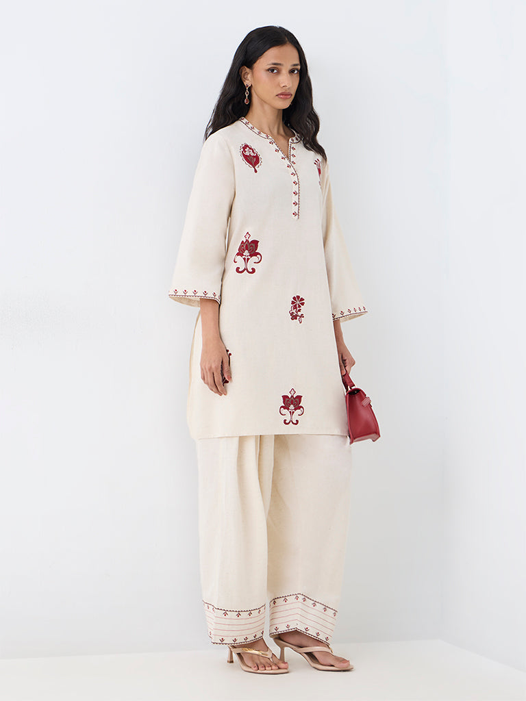 Utsa Off-White Floral Embroidered Cotton-Blend A-Line Kurta