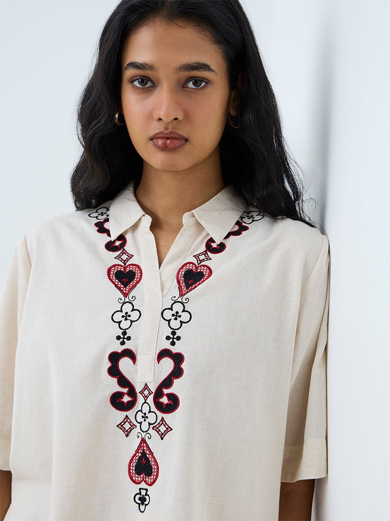 Utsa Off-White Embroidered Cotton-Blend Tunic