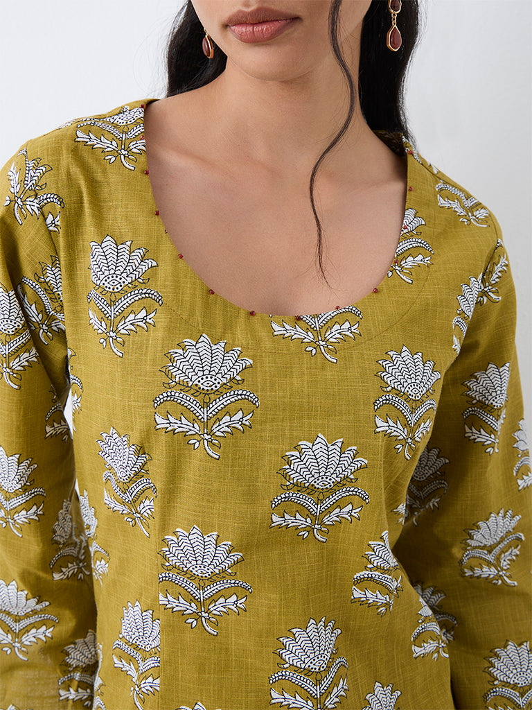 Utsa Mustard Floral Printed Cotton Kurti