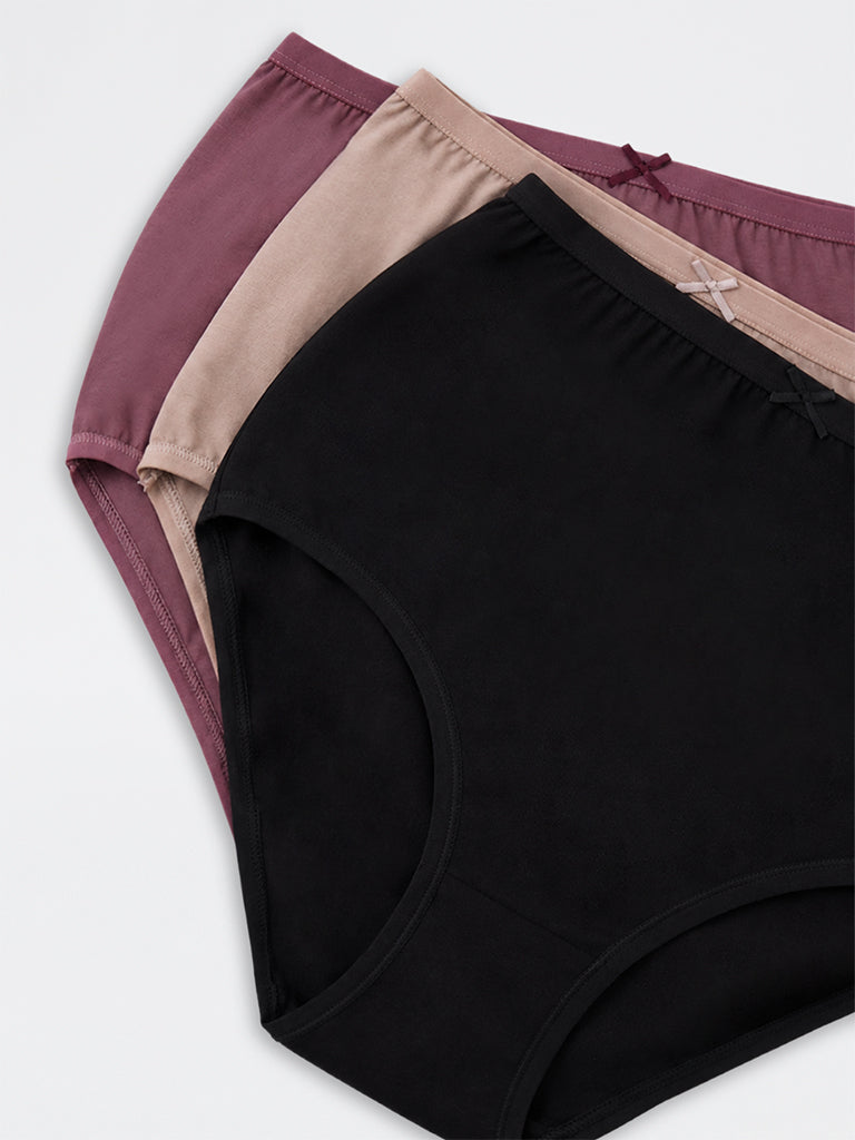 Wunderlove Black Solid Cotton-Blend Low-Rise Briefs - Pack of 3
