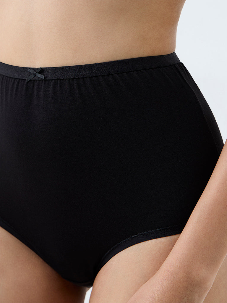 Wunderlove Black Solid Cotton-Blend Low-Rise Briefs - Pack of 3