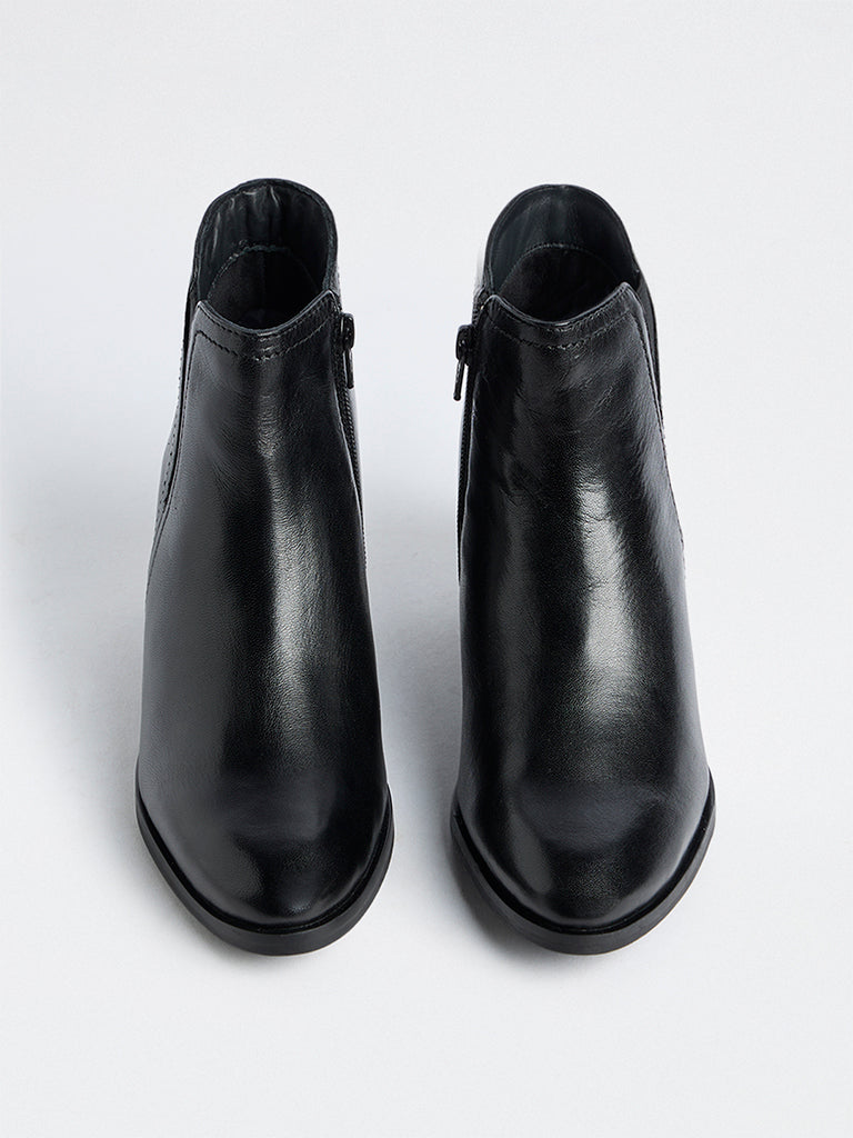 LUNA BLU Black Leather Chelsea Boots