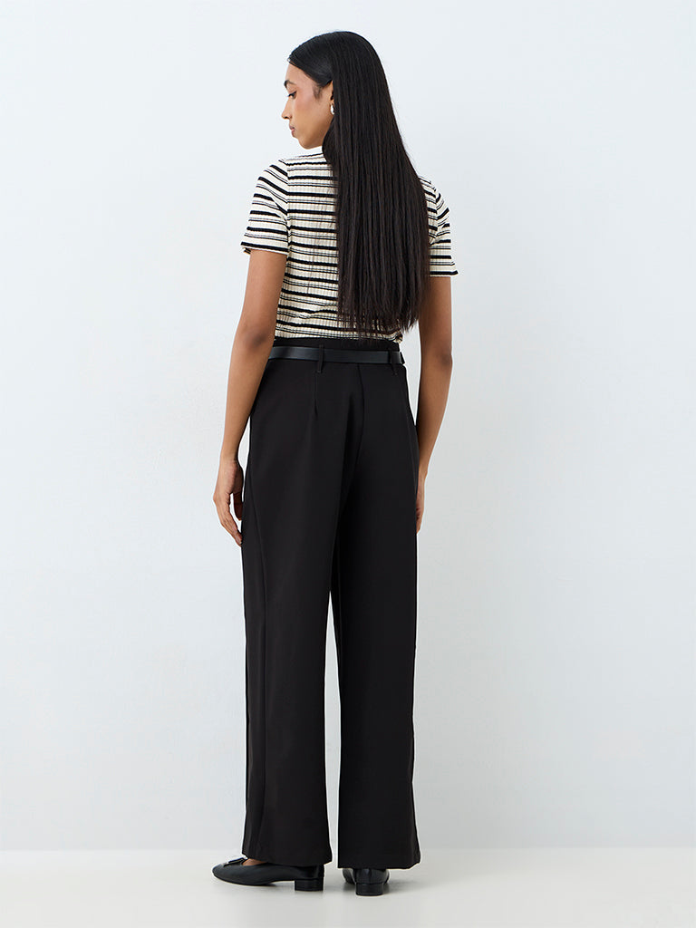 Wardrobe Black Solid High-Rise Flared Trousers