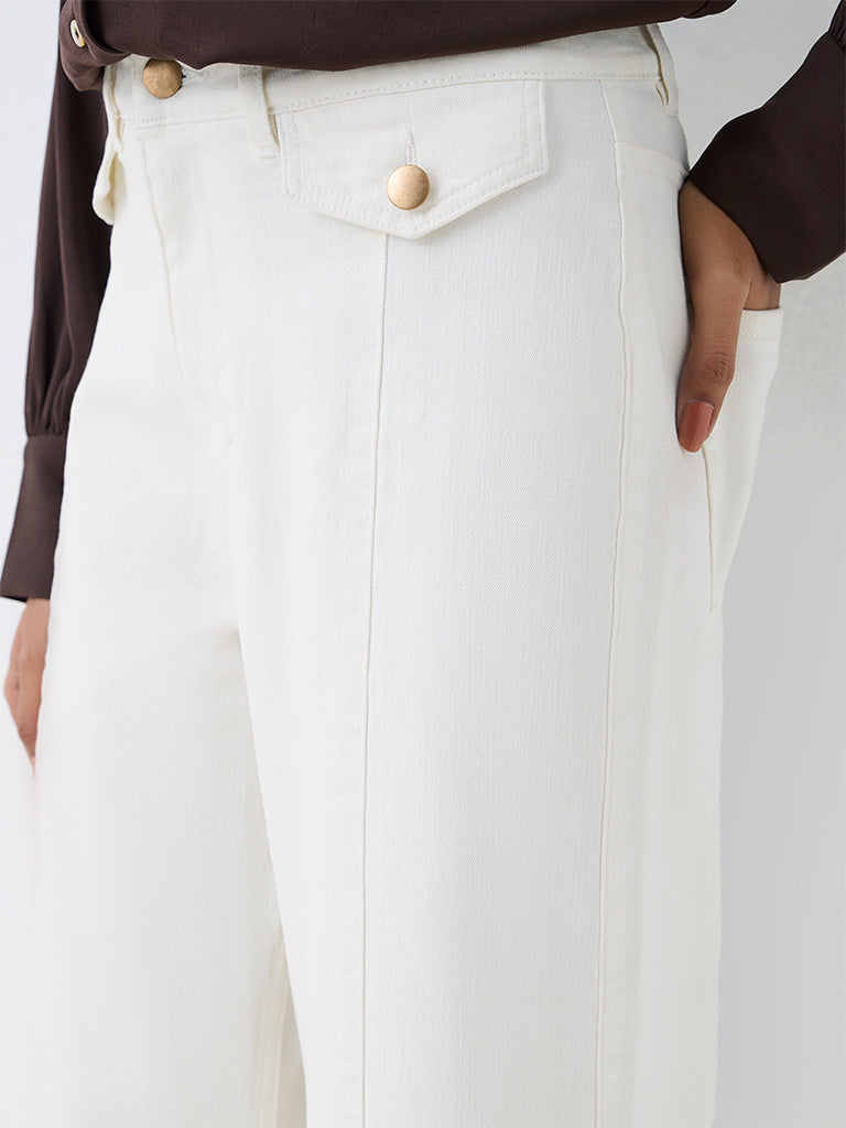 Wardrobe Ivory Solid High-Waist Flared Jeans