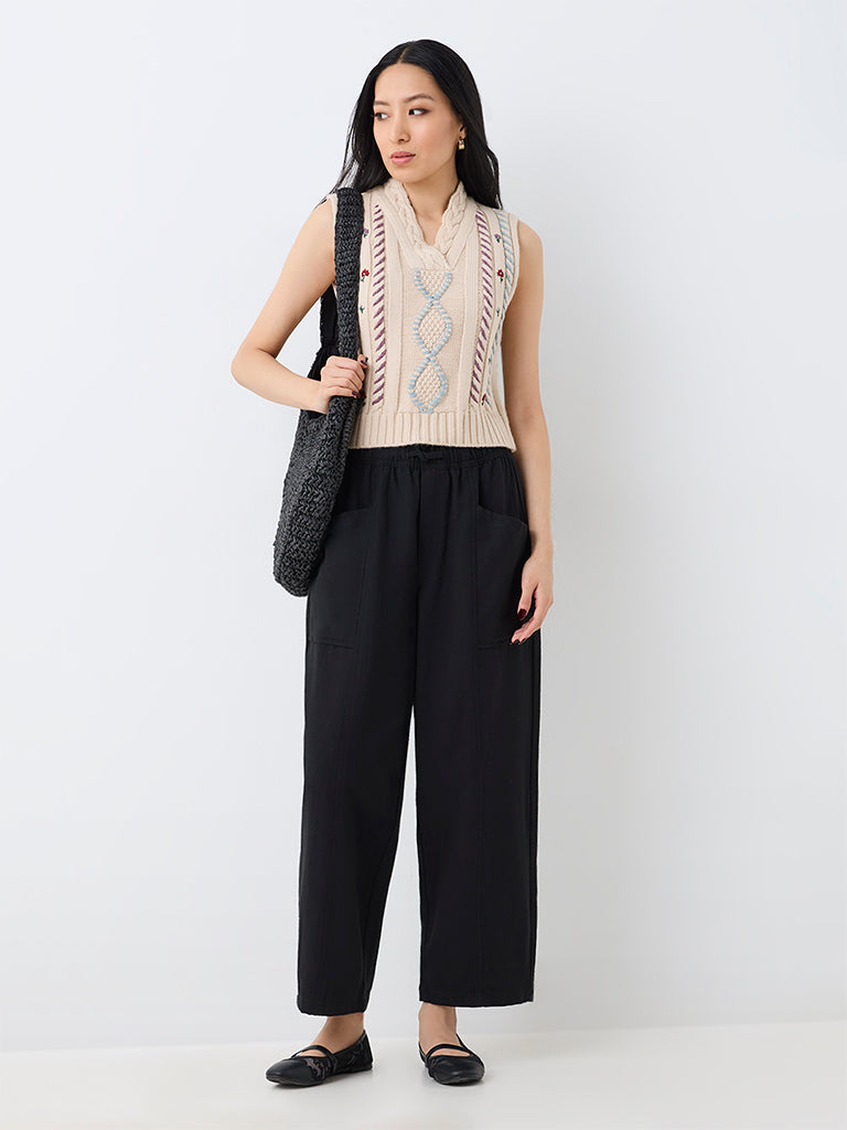 Bombay Paisley Black Solid High-Rise Cotton-Blend Pants